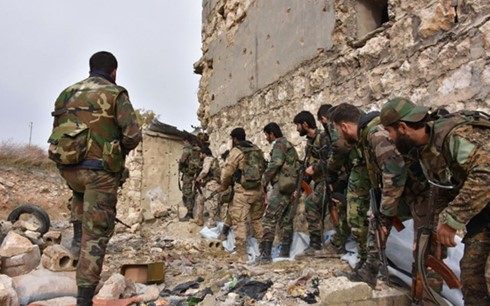 Syrie:L'EI affirme continuer à progresser dans la région de Palmyre  - ảnh 1